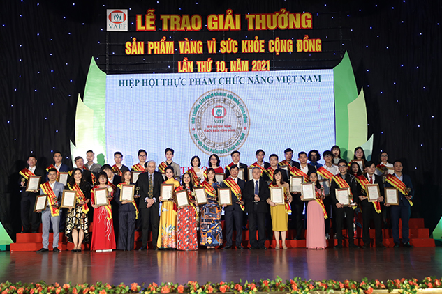 Lễ trao giải “Sản phẩm vàng vì sức khỏe cộng đồng” lần thứ 10   do Hiệp hội Thực phẩm chức năng Việt Nam tổ chức